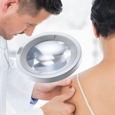 Cliquez sur l’image pour voir les détails du produit :Lampe loupe LED OPTICLUX WALDMANN10-1 P TX